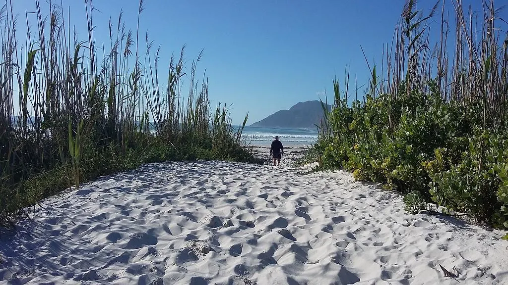 Apartment Canary Cottages Kommetjie South Africa
